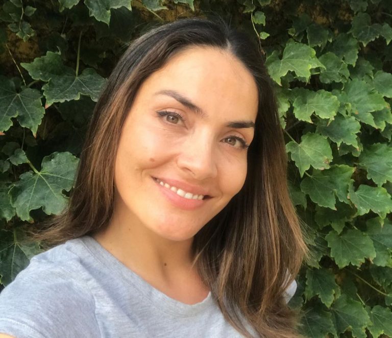Carmen Gloria Bresky sorprende con nuevo look en cuarentena