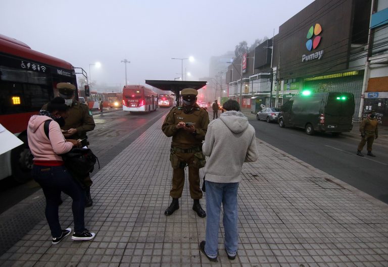 Gobierno anuncia que se retrasa el toque de queda desde este viernes