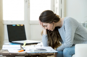 Estrés económico y 4 sugerencias para lidiar con él