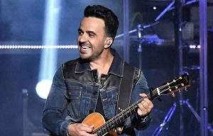 #AlertaDeEstreno ¡Luis Fonsi lanzó su canción "Girasoles"!