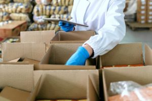 Toallas higiénicas y preservativos: Nueva canasta de gobierno suma productos