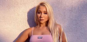 Princesa Alba lanzó versión acústica de su canción "Me equivoqué"