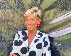 "Rancheras desde el balcón": así sorprendió Raquel Argandoña a su madre por su cumpleaños