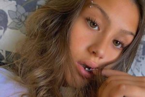 Hija de Pamela Díaz luce su figura con sensual postal de su cuarentena