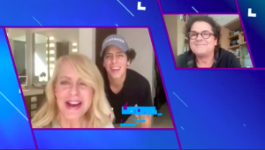 Cecilia Bolocco y su hijo sorprendieron a Carlos Vives en "Abrazo en Linea" con emotivo mensaje