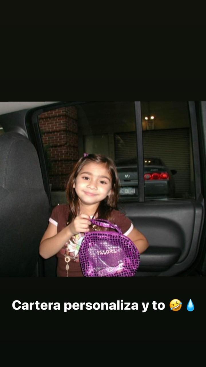 paloma sorprende con foto de niñez