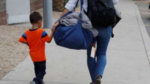 Comisaría virtual vuelve a entregar permiso para traslado de hijos de padres separados