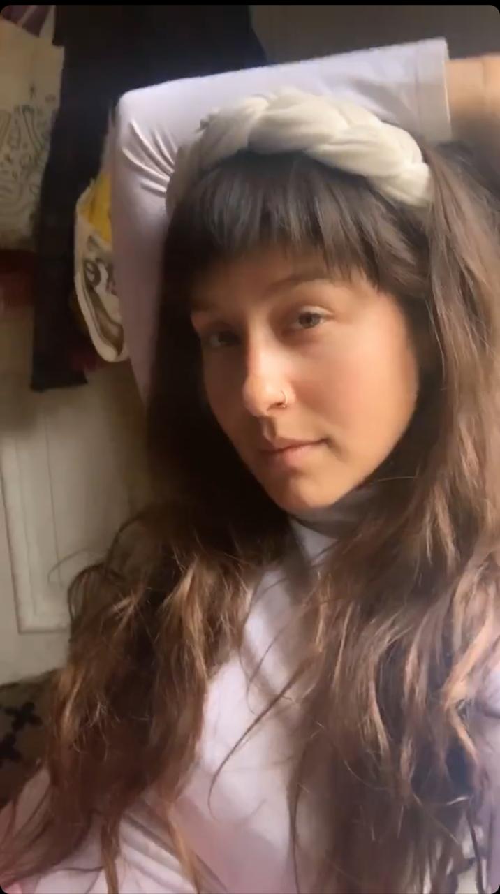 denise rosenthal y su nuevo look flequillo