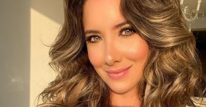 La historia de Daniela Álvarez, la exreina de belleza colombiana a la que le amputaron un pie