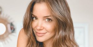 Cata Vallejos se llenó de elogios con delicado desnudo en medio de la naturaleza