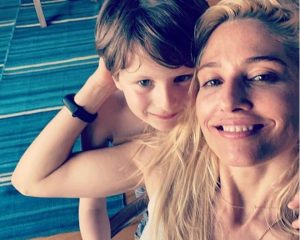 Así celebró Mane Swett el cumpleaños número 8 de su hijo