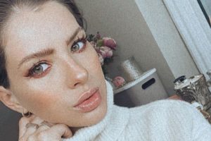 China Suárez muestra el otro lado de la maternidad con íntimas postales