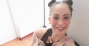 Igual a su papá: Yamna Lobos sorprende con lo grande que está su hija