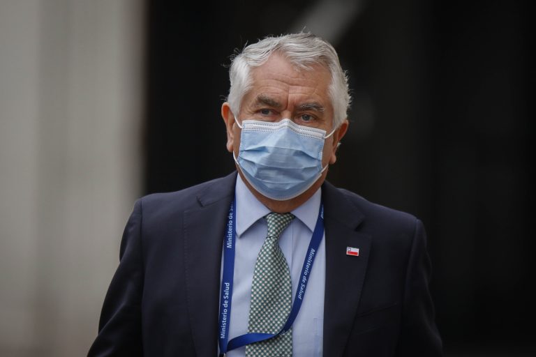 Minsal anunció protocolos para que niños hospitalizados con Covid-19 estén acompañados