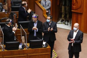 Senado aprueba retiro del 10% de los fondos de los cotizantes de las AFP