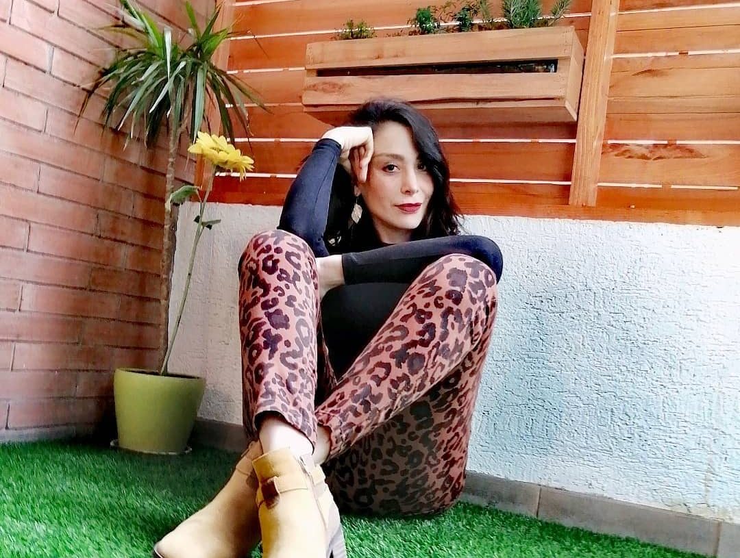 Yamna Lobos luce su figura a pocas semanas de dar a luz