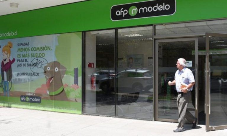 Ante ola de críticas, AFP Modelo aclara que pago de 10% depende los tiempos de cada banco