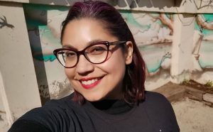 Hija de Alejandra Valle encantó en redes sociales con su colorido look