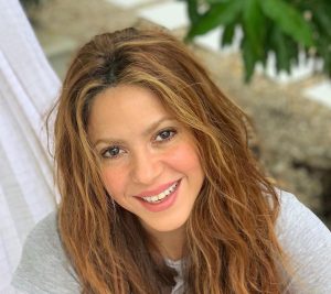 Shakira se unió a campaña de ayuda para afectados en Beirut