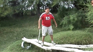 ¿Recuerdas el viral "La caída de Edgar"? Han pasado más de 10 años y así luce su protagonista a sus 25 años