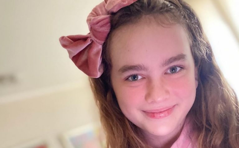 Giulia Inostroza conmueve en redes sociales al pedir soñar con su papá