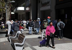 Cinco comunas vuelven a Cuarentena y nueve pasan a Transición