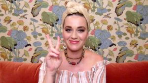 Katy Perry vuelve a “American Idol” con mensaje de apoyo a la lactancia