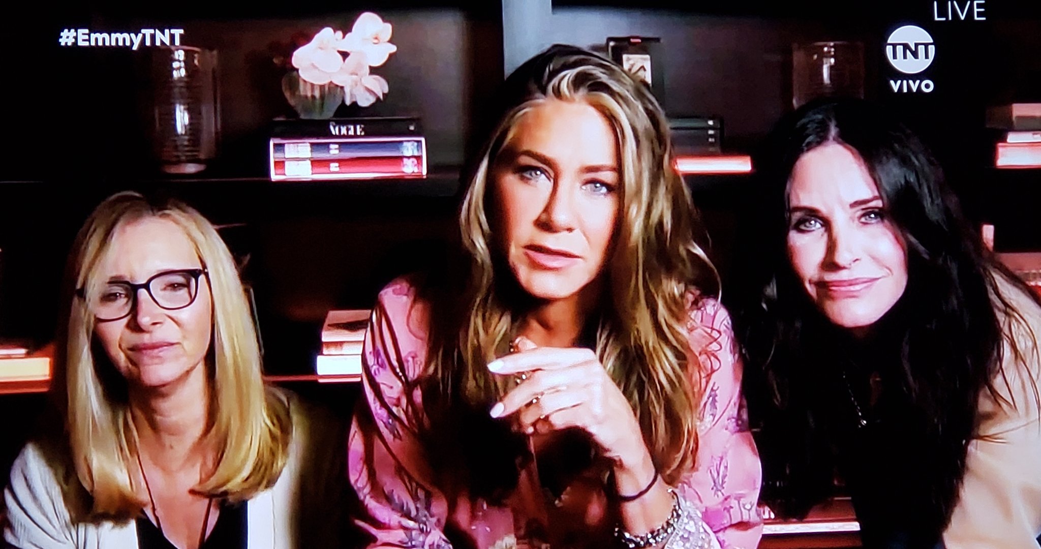 Reencuentro de actrices de "Friends" causó furor en los Emmy 2020