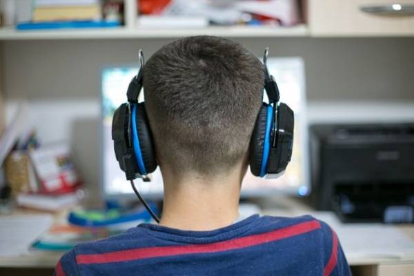 Más de un 5% de los estudiantes está trabajando en pandemia