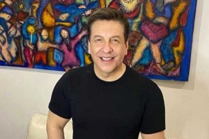 Julio César Rodríguez mostró tierno regalo que le hizo su polola