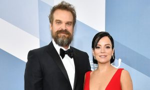 ¡Lily Allen y David Harbour de 'Stranger Things' se casaron en Las Vegas!