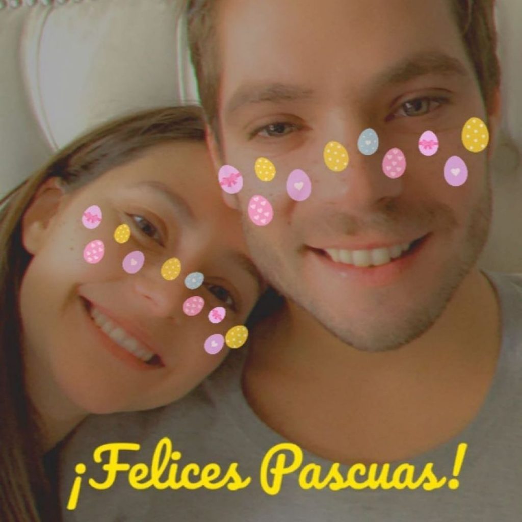 Magdalena Y Su Pareja