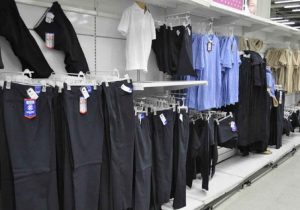 Proyecto propone eliminar uso obligatorio de uniforme en clases 2021