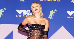 Miley Cyrus reveló que su divorcio público fue un "asco"