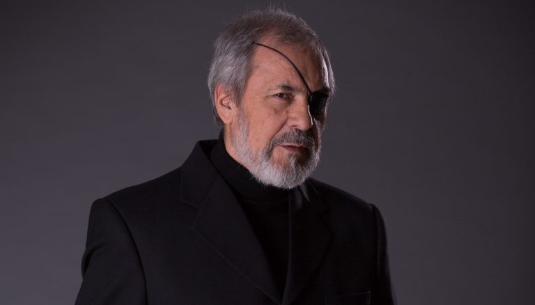 TVN estrenará nueva temporada de 'Sin Parche' con Santiago Pavlovic