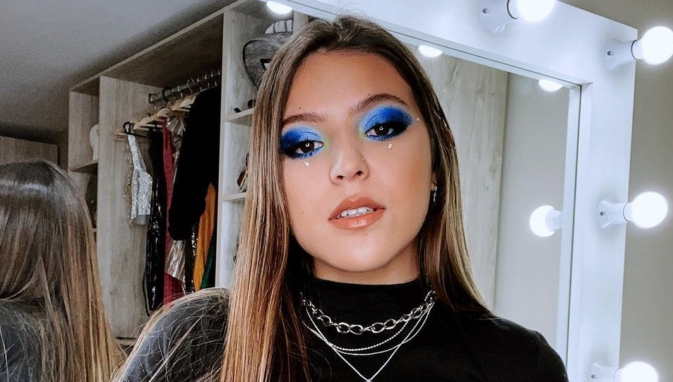 ¡Llena de color! Ignacia Antonia lanza colección de maquillaje