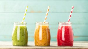 Aprende a preparar batidos saludables para empezar el día