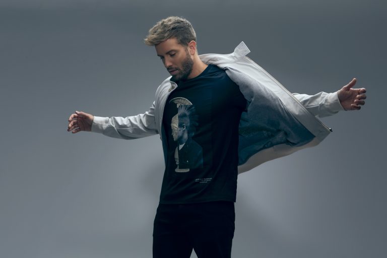 Pablo Alborán estrena su nueva canción "Hablemos de amor"