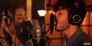 Danna Paola y Sebastián Yatra estrenan nueva versión de 'No bailes sola'