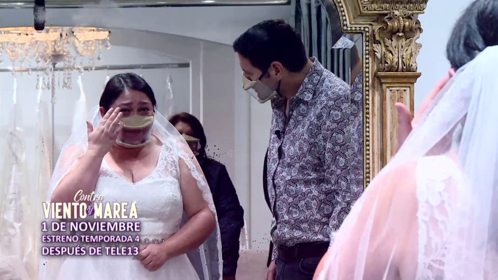 Contra viento y marea historia