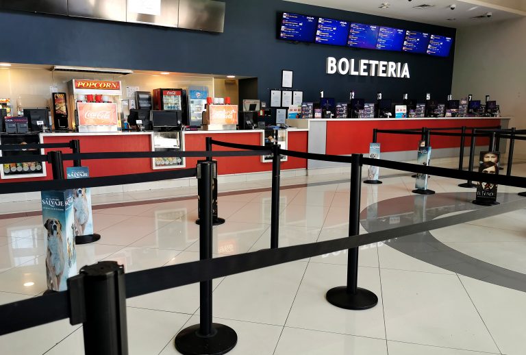 Este jueves abren los cines: conoce las películas que podrás disfrutar en pantalla grande