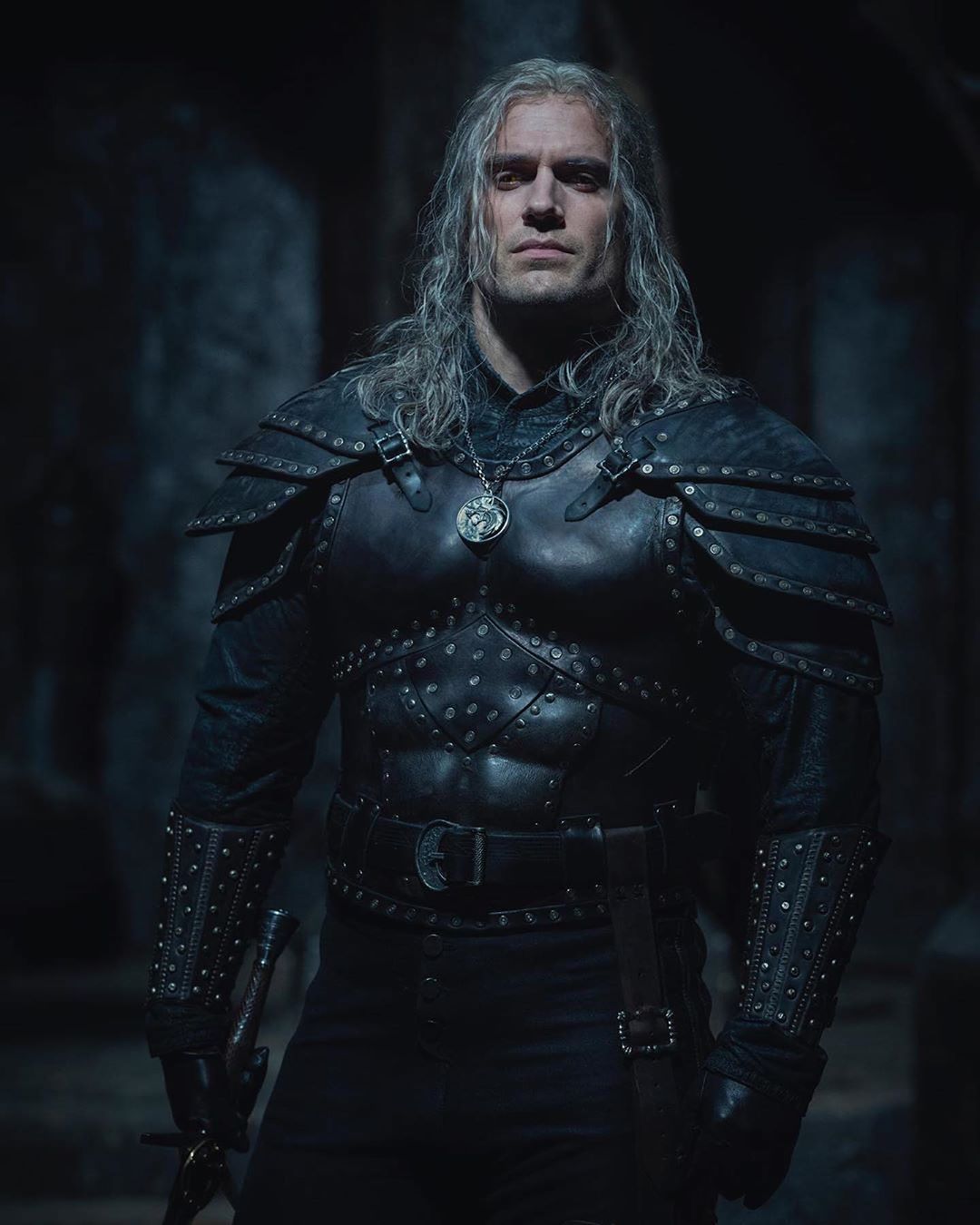 henry cavill en the witcher