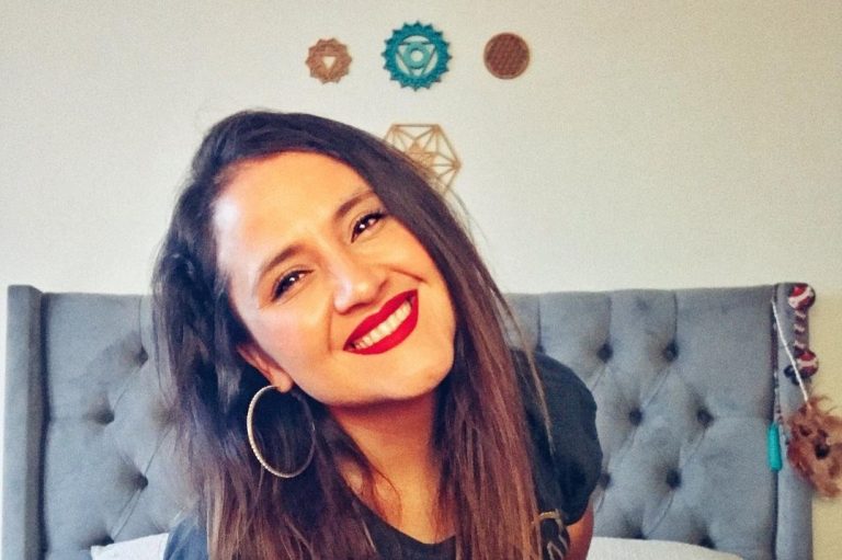 Pamela Leiva sacó aplausos con sutil desnudo y potente mensaje de amor propio