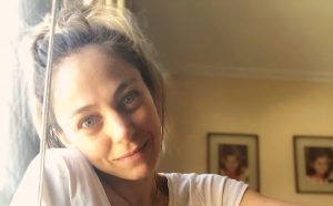 Mariana Derderián presentó a su nueva pareja y contó cómo ha sido pololear "puertas afuera"