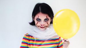 Tutorial: Aprende a maquillarte como Pennywise, el terrorífico payaso de "It"