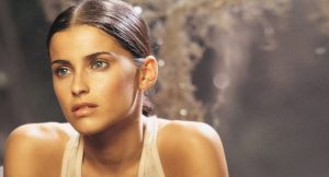'¿Cómo pasó esto?': ¡Nelly Furtado celebra los 20 años de su disco debut!