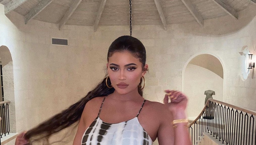 Kylie Jenner adelantó Halloween con sexy disfraz de Power Ranger