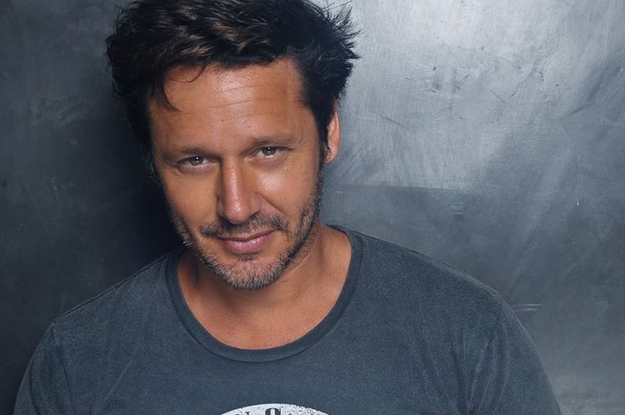 Benjamín Vicuña muestra el rostro de su hijo y es lo más tierno que verás