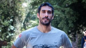 ¿Cambio de look? Pedro Astorga sorprende con radical corte de pelo