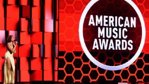 American Music Awards: Revisa los mejores momentos y los ganadores de la noche